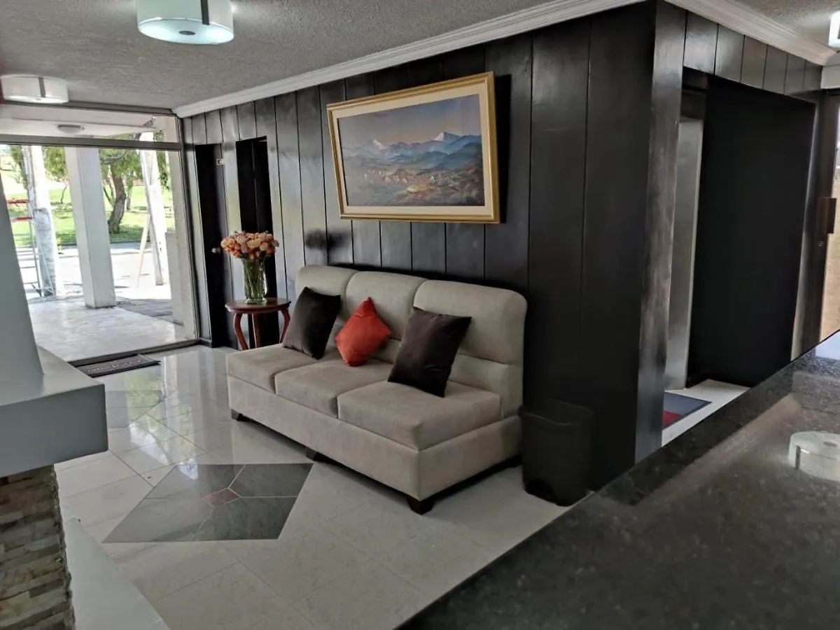 Val Hotel Santamaria Quito