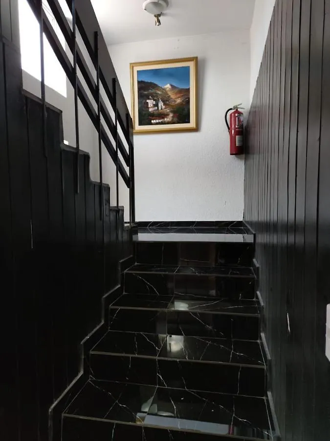 Val Hotel Santamaria Quito