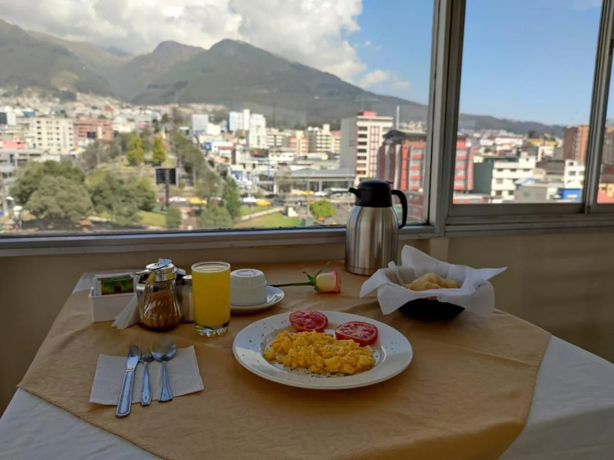Val Hotel Santamaria Quito