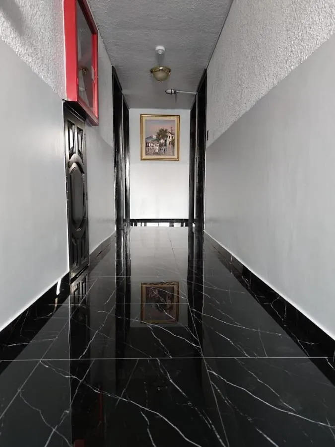 Val Hotel Santamaria Quito