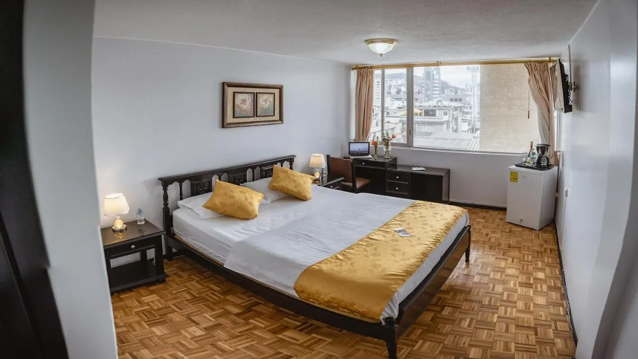 Val Hotel Santamaria Quito Ecuador