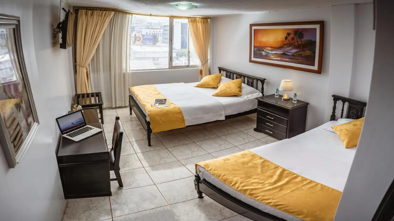 Val Hotel Santamaria Quito